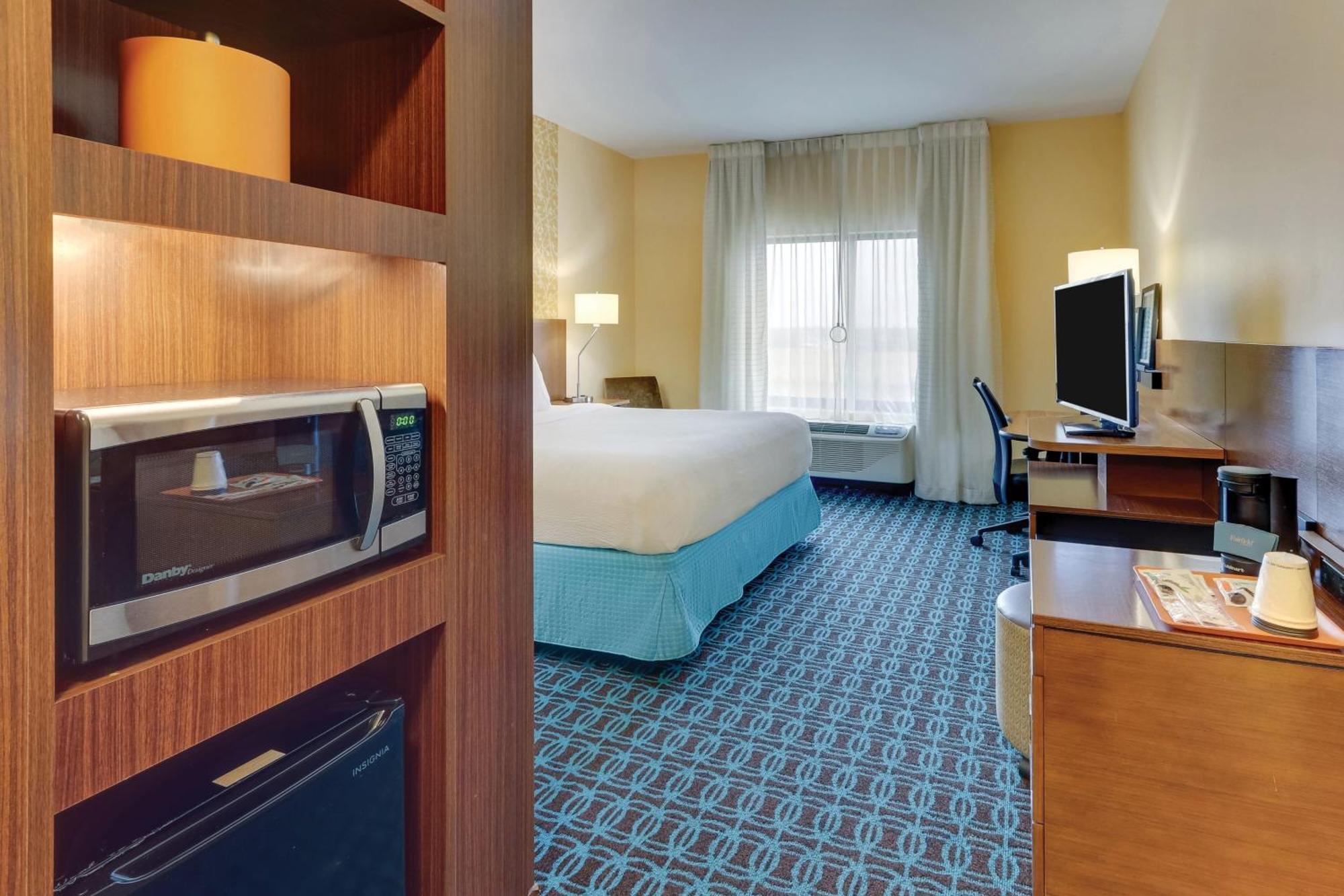 Fairfield Inn & Suites By Marriott Dunn I-95 Экстерьер фото